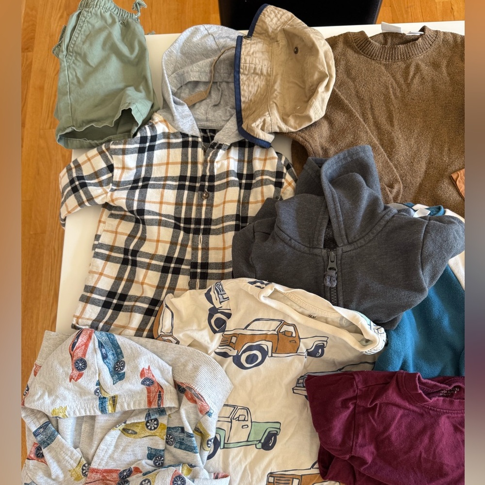 Boys 2T bundle Zara, H&M, Cat & Jack - Picture 3 of 5